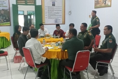 Menerima Kunjungan Tim Pusterad TNI AD